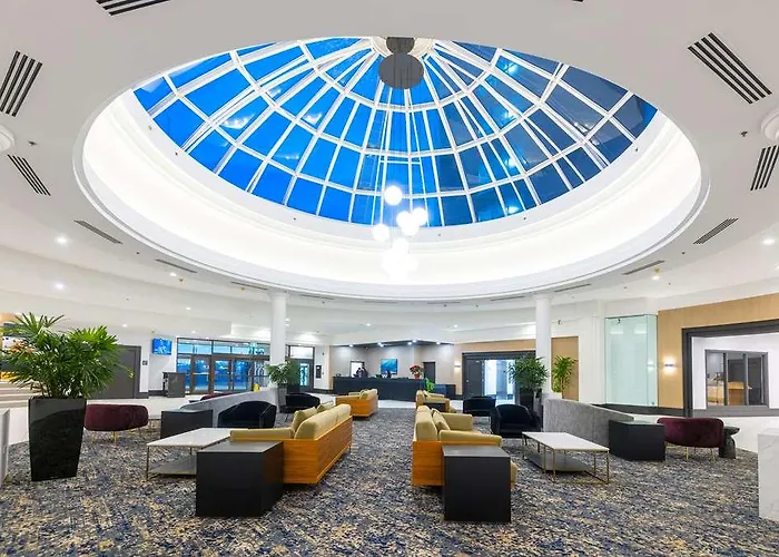 Doubletree By Hilton Calgary North Hotel